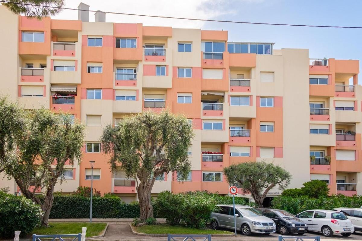 Le Riviera - Plage - Terrasse - Parking - Arrivée Autonome Cagnes-sur-Mer Exterior foto